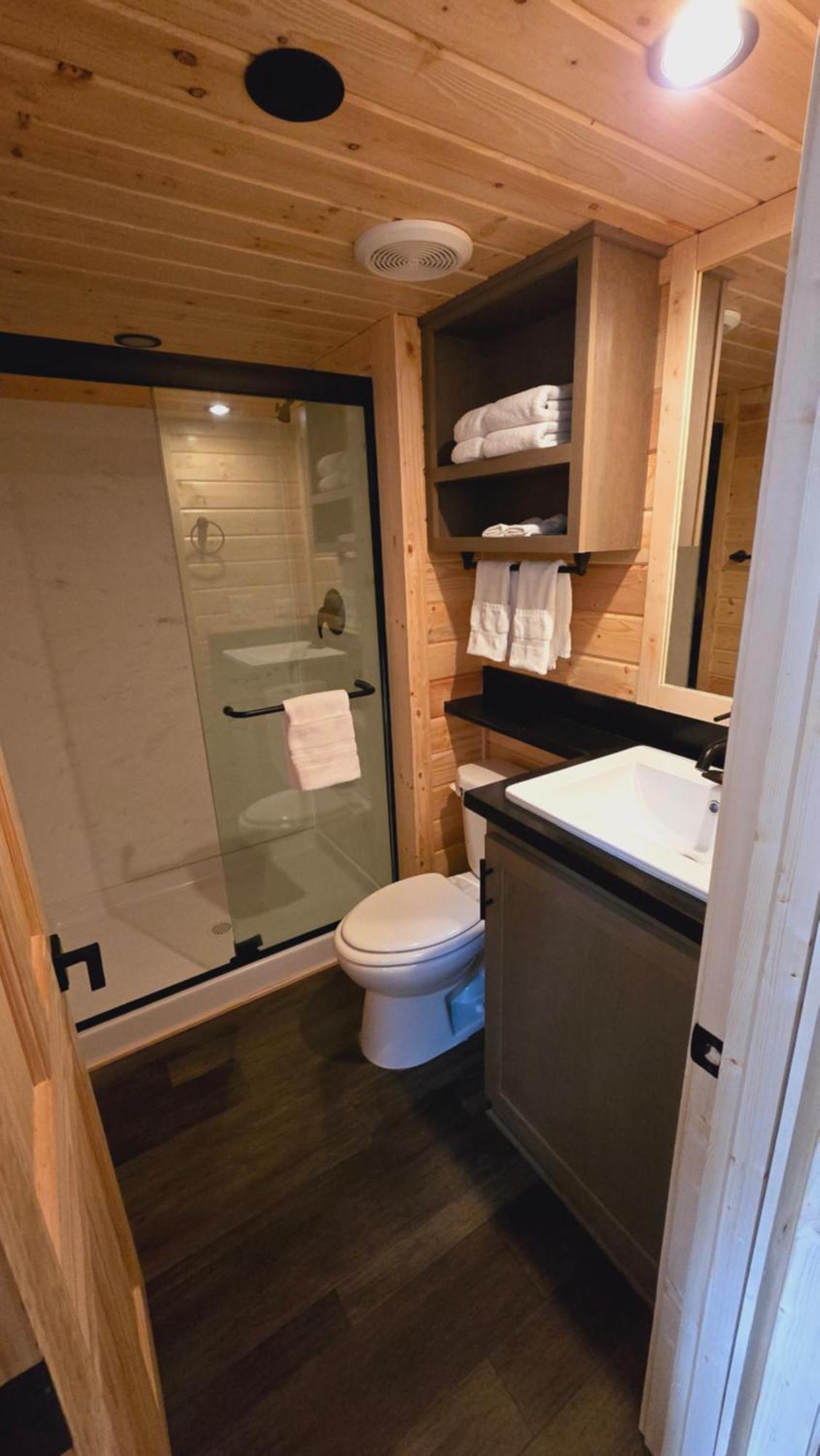 Cabin With A Mountain View 6B Williams Bagian luar foto