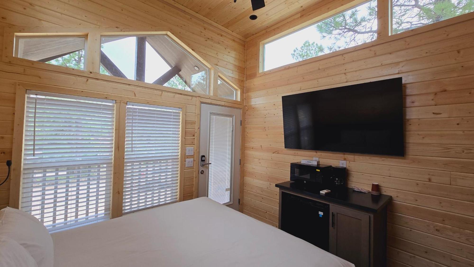 Cabin With A Mountain View 6B Williams Bagian luar foto
